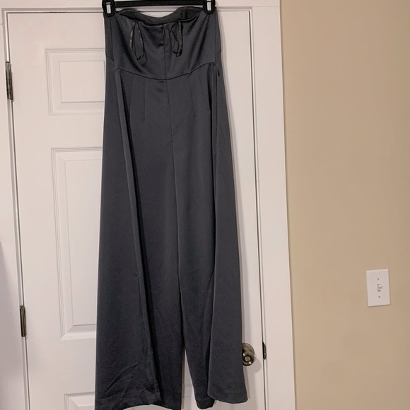 Club Monaco Strapless Satin jumpsuit New Size 2 - Picture 8 of 16